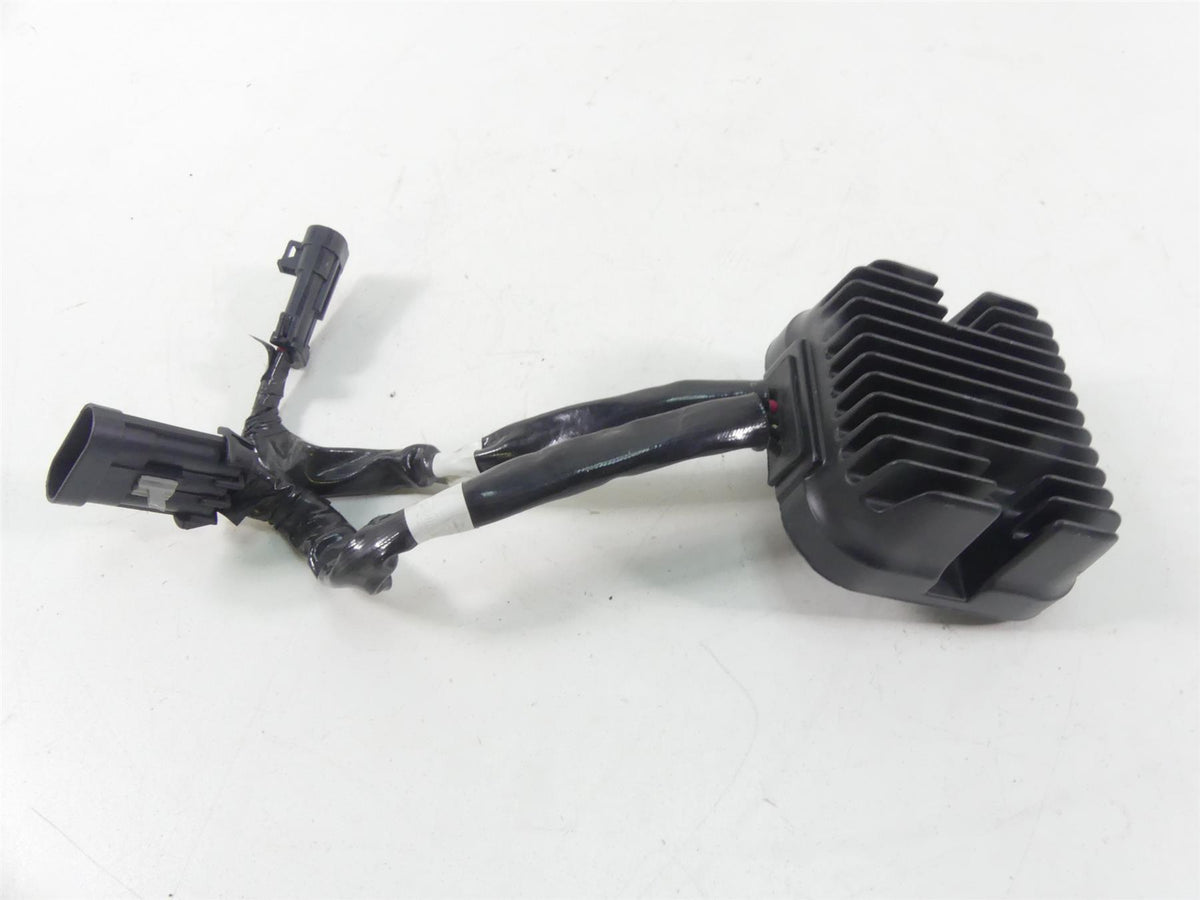 2020 Indian Roadmaster Rectifier Voltage Regulator 4017919 4019661 {{ shop.shopifyCountryName }} - Mototech271