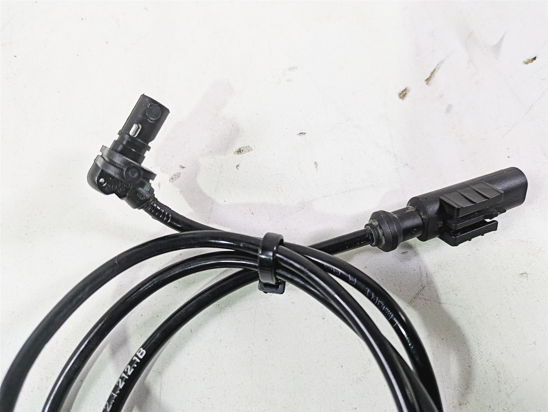 2022 Ducati Scrambler Desert Sled Front Abs Brake Wheel Speed Sensor 55212121B {{ shop.shopifyCountryName }} - Mototech271