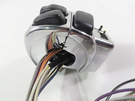 2010 Harley Touring FLHXSE CVO Street Glide Right Hand Control Switch 71684-06A {{ shop.shopifyCountryName }} - Mototech271
