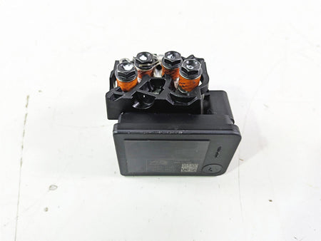 2019 Triumph Speed Triple RS 1050 Abs Brake Pump Module Unit T2029204 {{ shop.shopifyCountryName }} - Mototech271