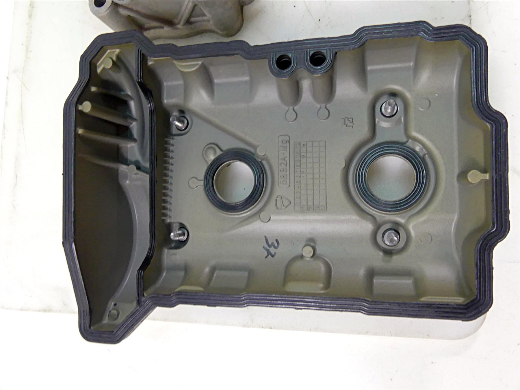 2018 Ducati Panigale 1100 V4 S Front Cylinderhead Cylinder Head 30125191AR {{ shop.shopifyCountryName }} - Mototech271