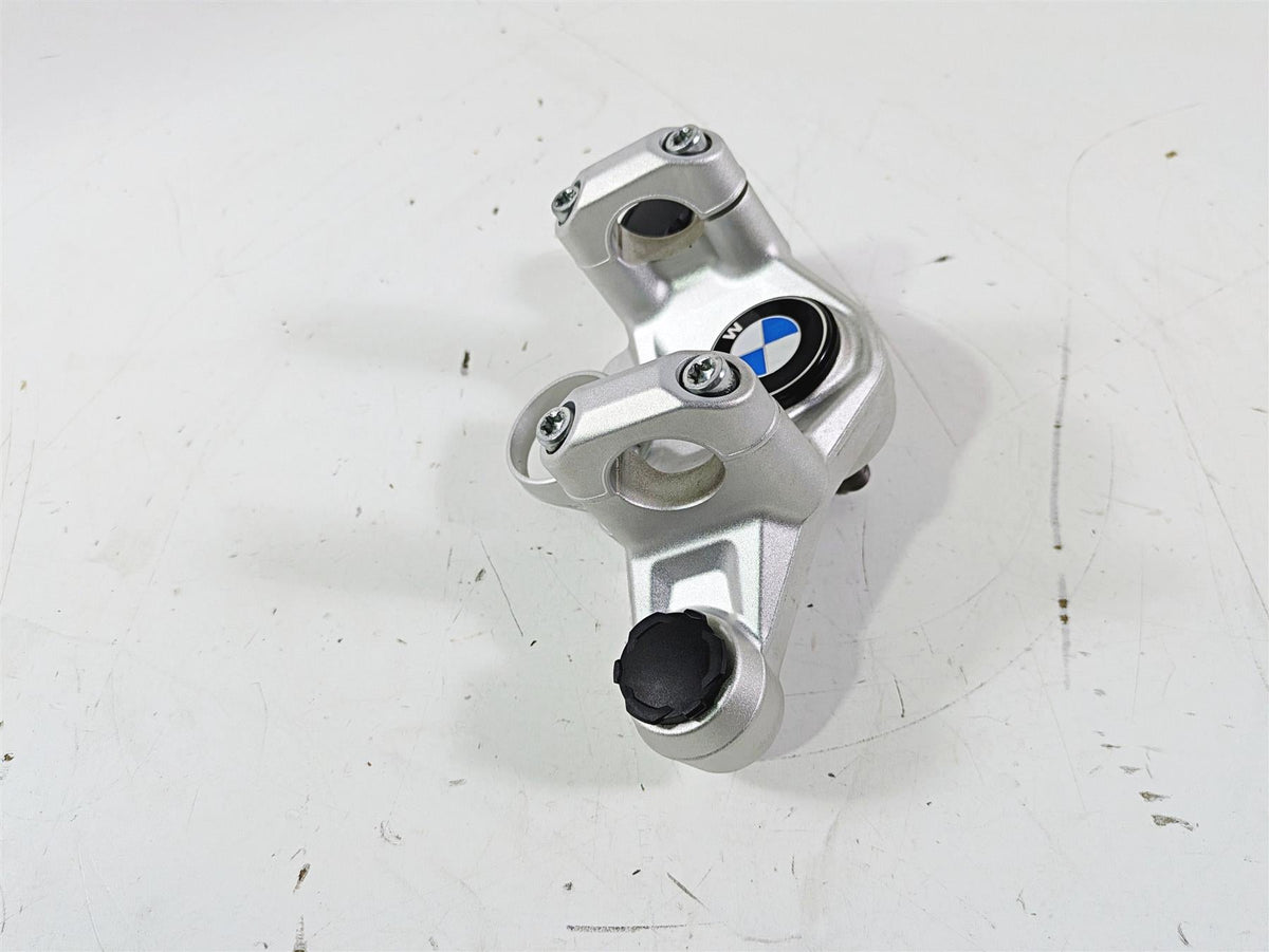 2016 BMW R1200GS GSW K50 Upper Triple Tree Steering Clamp 31428555849 {{ shop.shopifyCountryName }} - Mototech271
