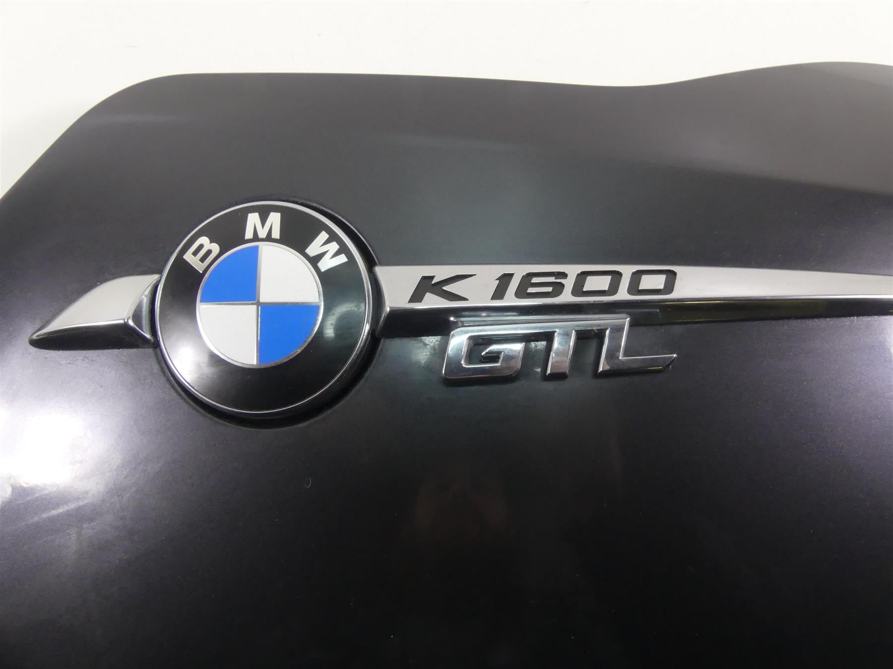 2014 BMW K1600 GTL K48 Right Side Cover Fairing Cowl + Emblem 46667710462 {{ shop.shopifyCountryName }} - Mototech271