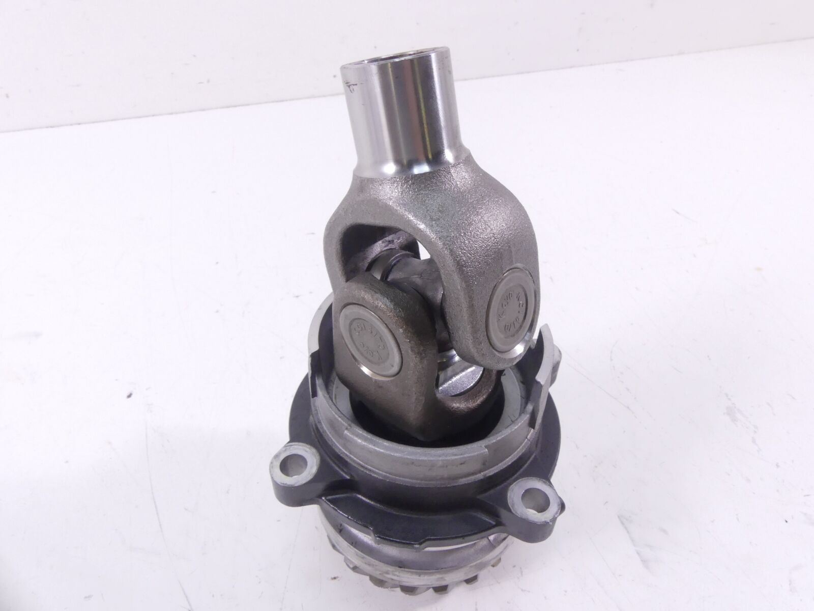 2012 Yamaha XT1200 Super Tenere Drive Gear Output Shaft Joint 23P-17530-00-00 {{ shop.shopifyCountryName }} - Mototech271