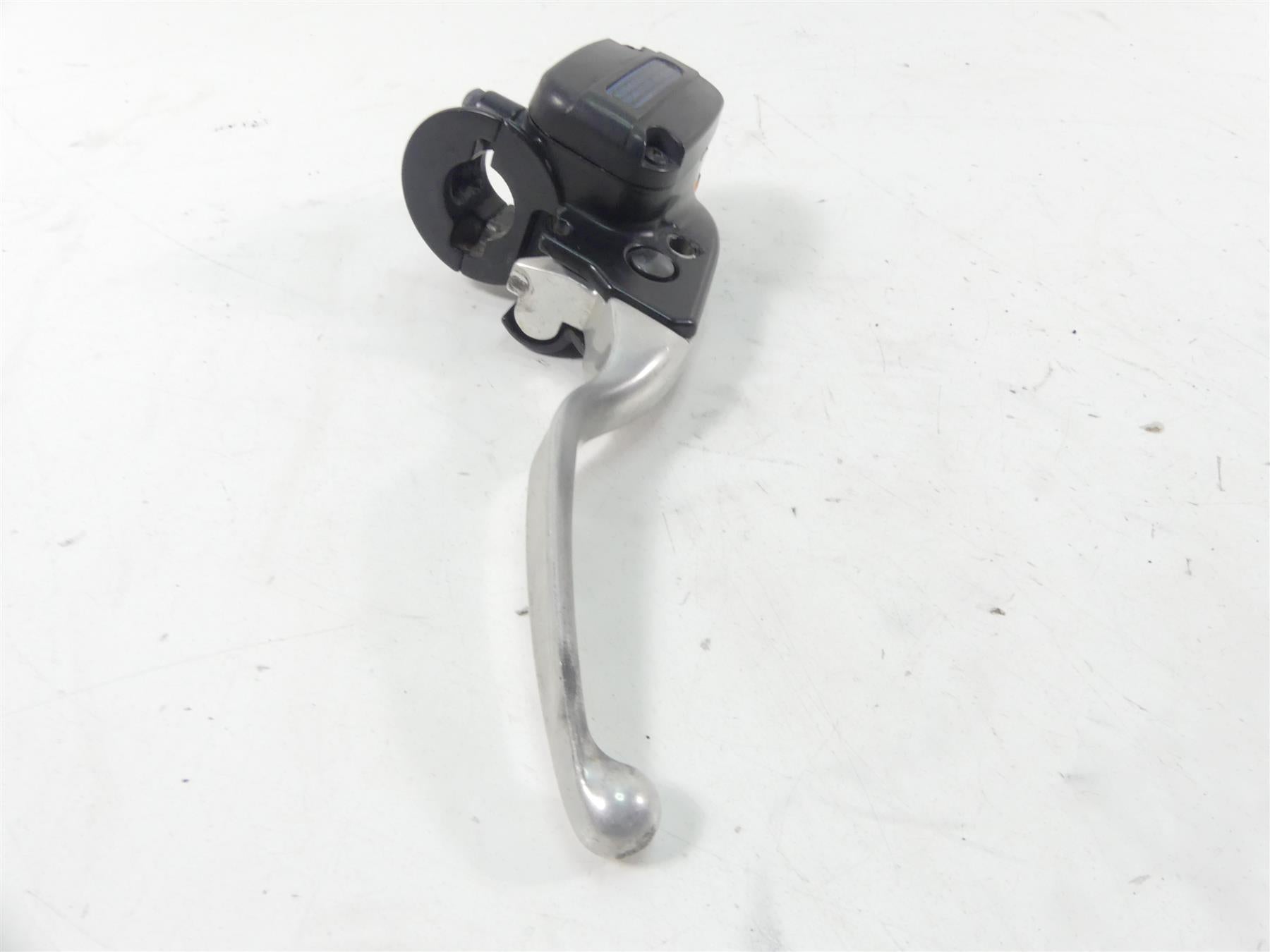2011 Harley Touring FLTRX Road Glide Front Brake Master Cylinder 44551-08F {{ shop.shopifyCountryName }} - Mototech271
