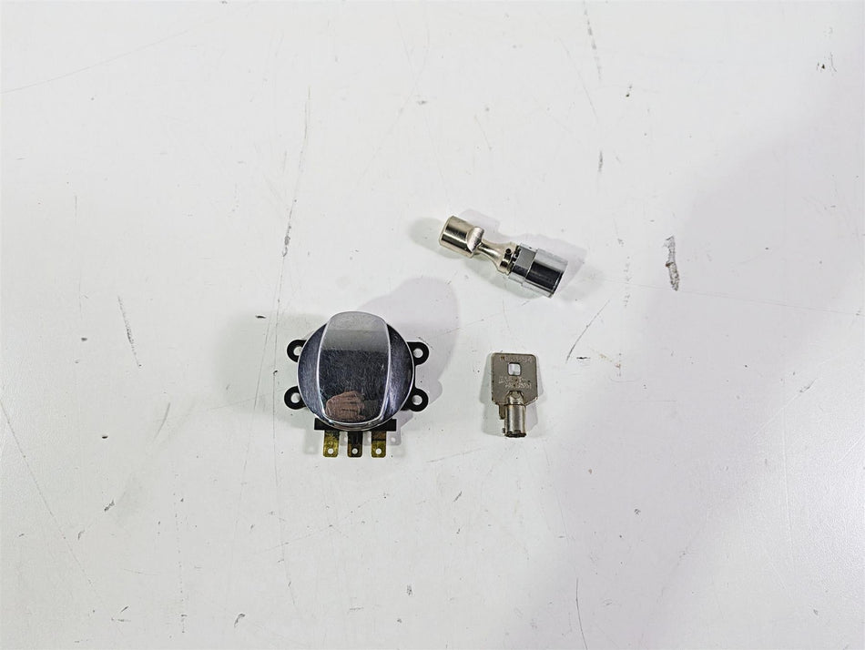 2004 Harley FLSTCI Softail Heritage Ignition Switch Steering Key Lock 71450-04 {{ shop.shopifyCountryName }} - Mototech271