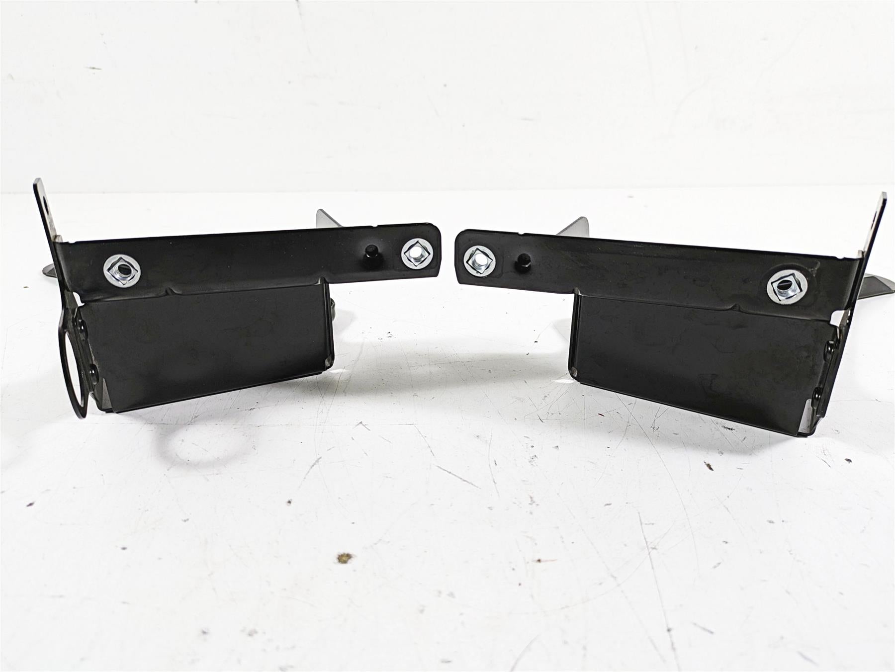 2015 Harley Touring FLHXS Street Glide Front Fairing Mounting Hardware 57000169A {{ shop.shopifyCountryName }} - Mototech271