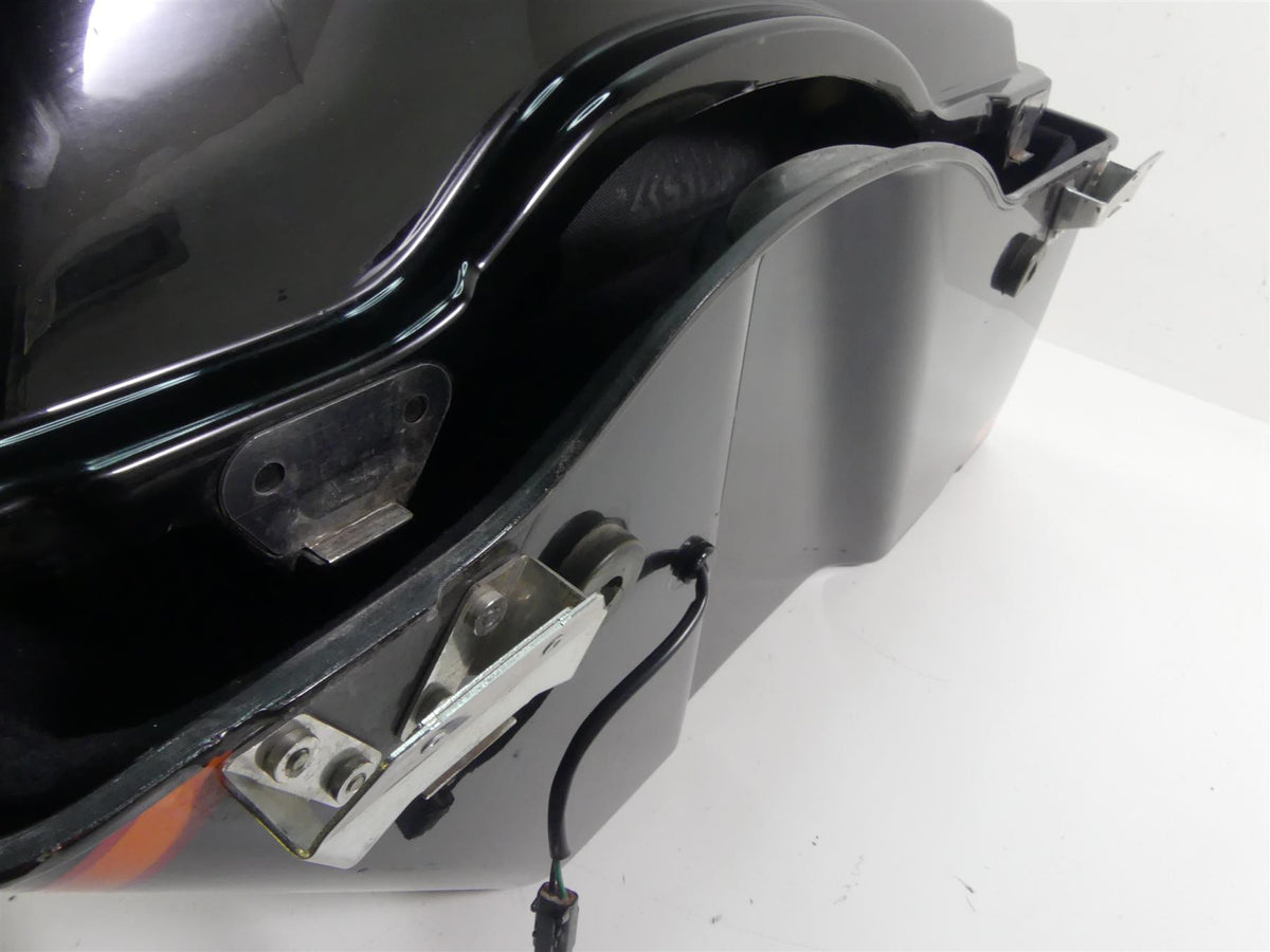 2007 Harley FLHTCU SE CVO Electra Glide Right Saddlebag Saddle Bag Read 88277-07 {{ shop.shopifyCountryName }} - Mototech271