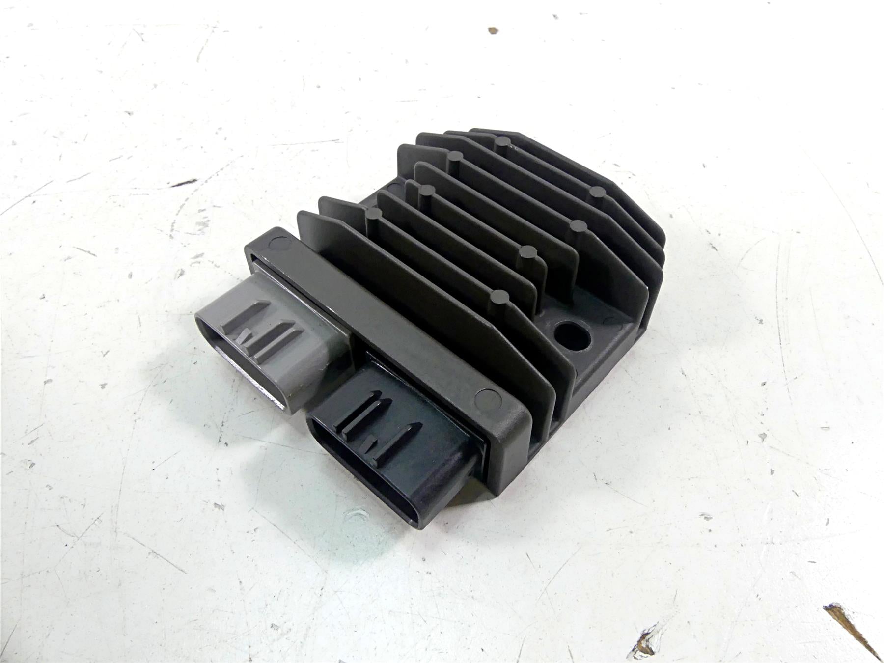 2018 BMW S1000RR K46 Rectifier Voltage Regulator FH020CA 12317718422 {{ shop.shopifyCountryName }} - Mototech271