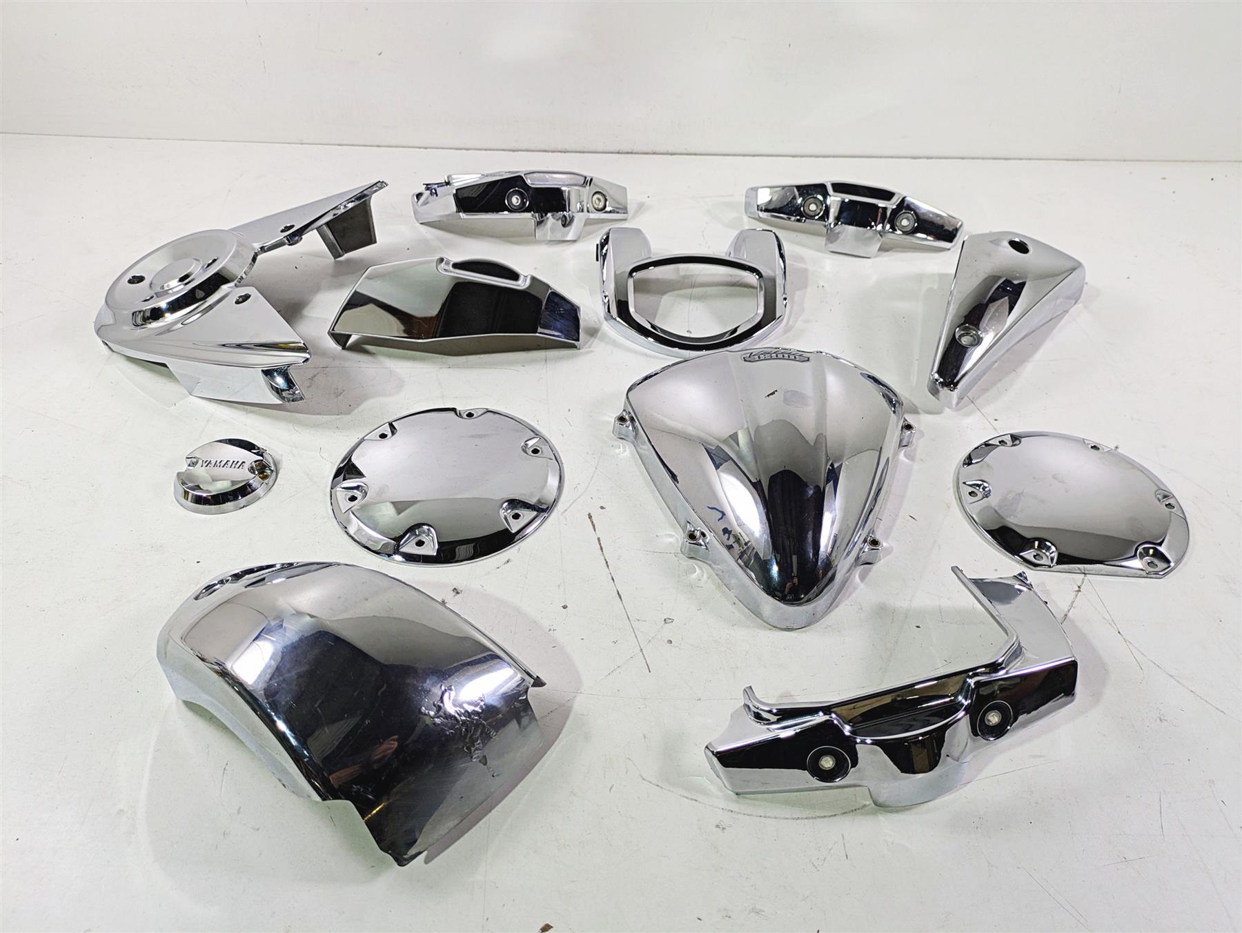 2007 Yamaha XVS1300 V-Star Tour Chrome Cover Fairing Set 3D8-15418-00-00 {{ shop.shopifyCountryName }} - Mototech271
