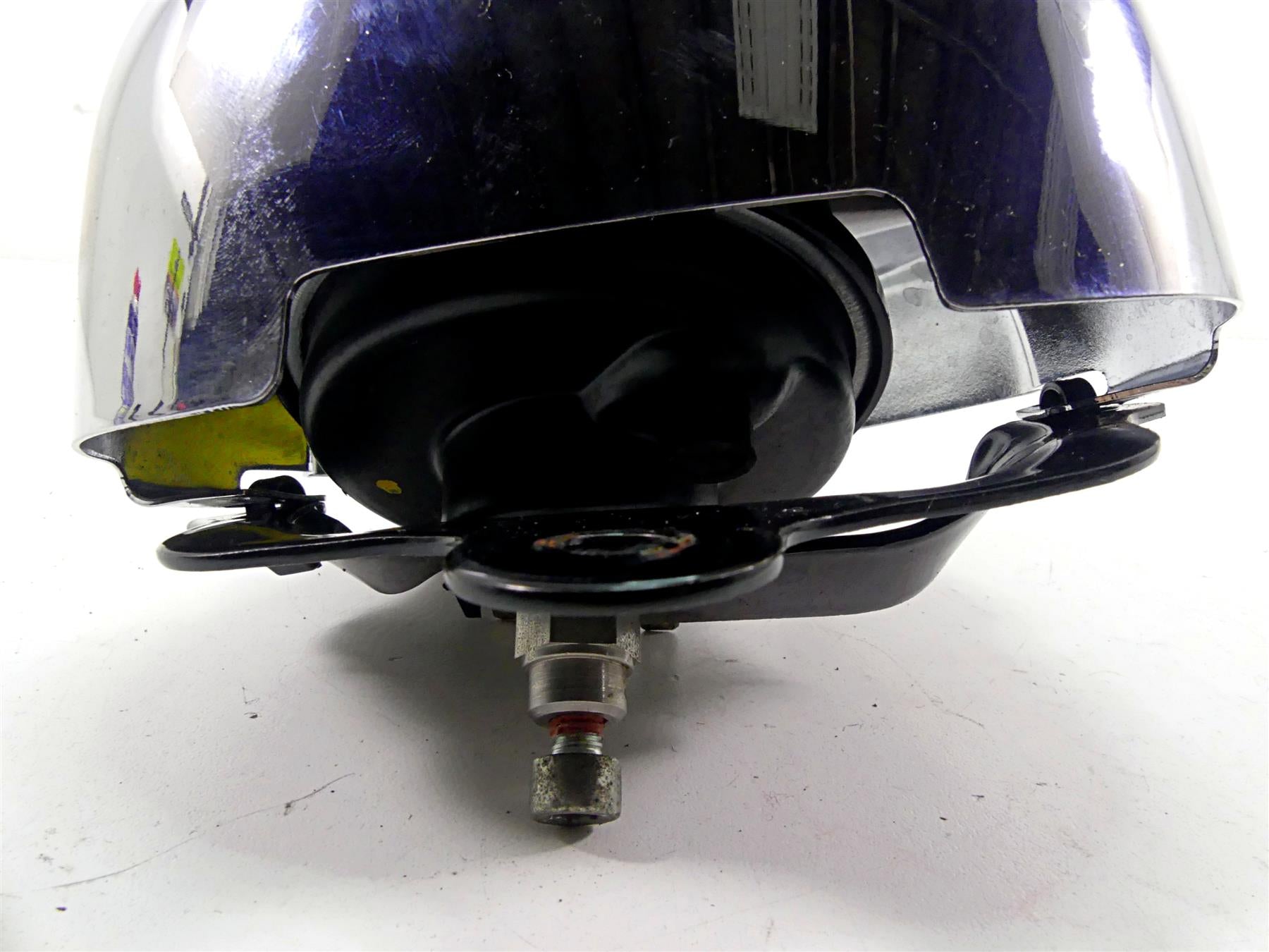 2005 Harley VRSCSE CVO V-Rod Horn & Chrome Cover C 69040-01A H 69060-90H {{ shop.shopifyCountryName }} - Mototech271