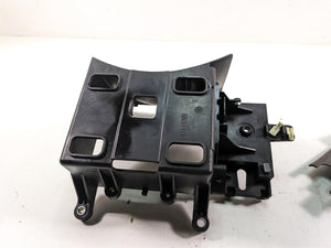 2014 Harley Touring FLHTK Electra Glide Battery Electrical Holder -Read 66000010