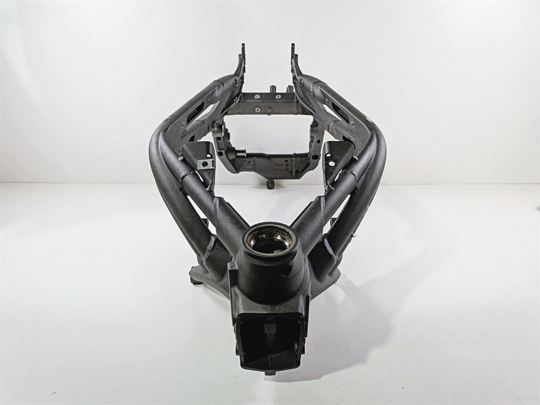 2019 Triumph Speed Triple RS 1050 Straight Main Frame Chassis 8K With Clean Texas Title T2072079 {{ shop.shopifyCountryName }} - Mototech271