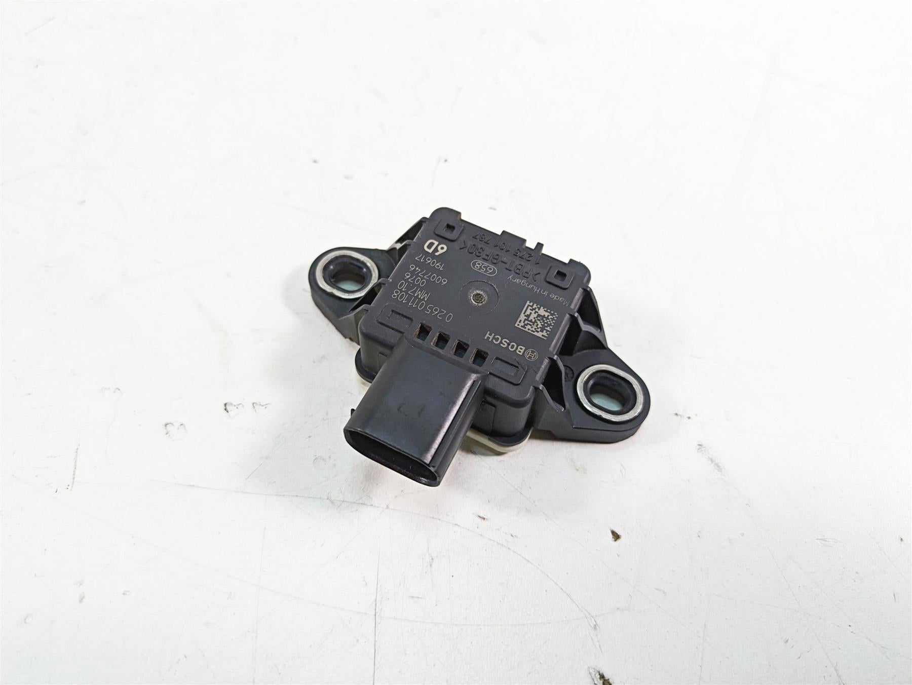 2020 Ducati Hypermotard 950 SP Bosch Lean Angle Fall Sensor 38540093B {{ shop.shopifyCountryName }} - Mototech271