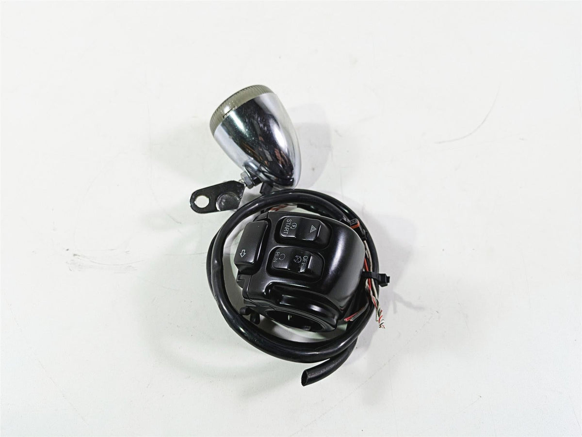 2014 Harley FXDL Dyna Low Rider Right Hand Control Switch Blinker -Read 72944-12 {{ shop.shopifyCountryName }} - Mototech271