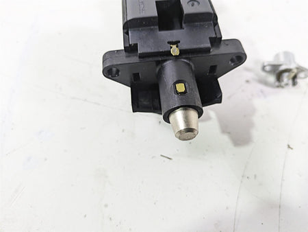 2007 Harley Touring FLHTCU SE CVO E-Glide Ignition Switch Key Lock Set 71572-06 {{ shop.shopifyCountryName }} - Mototech271