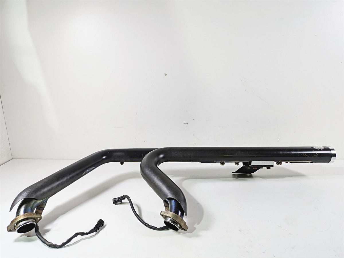 2009 Harley FLSTSB Cross Bones Vance Hines Staggered Big Shots Exhaust 47339 {{ shop.shopifyCountryName }} - Mototech271