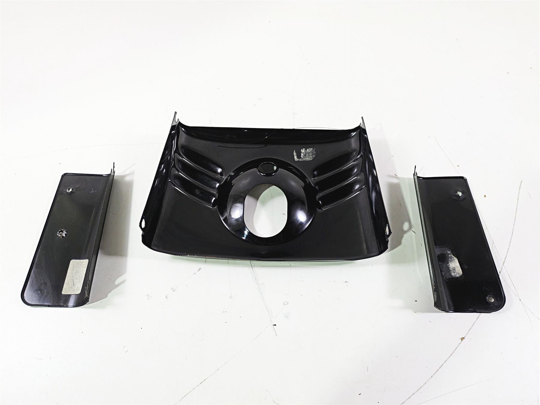 2017 Harley FLS Softail Slim Front Fork Tube & Headlight Cover Set 45900032 {{ shop.shopifyCountryName }} - Mototech271