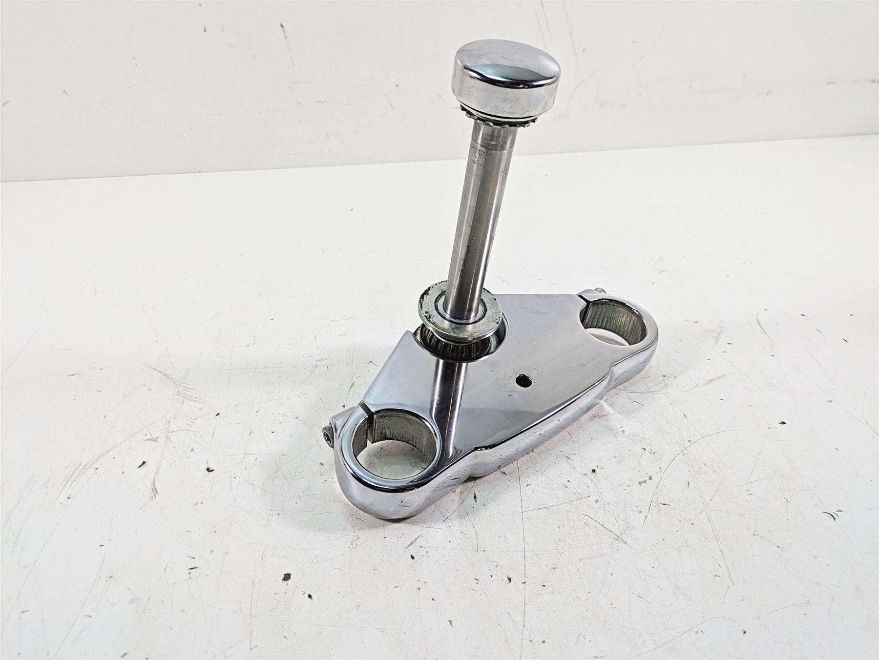 2009 Harley FXCWC Softail Rocker C Lower Triple Tree Steering Stem 46429-08 {{ shop.shopifyCountryName }} - Mototech271
