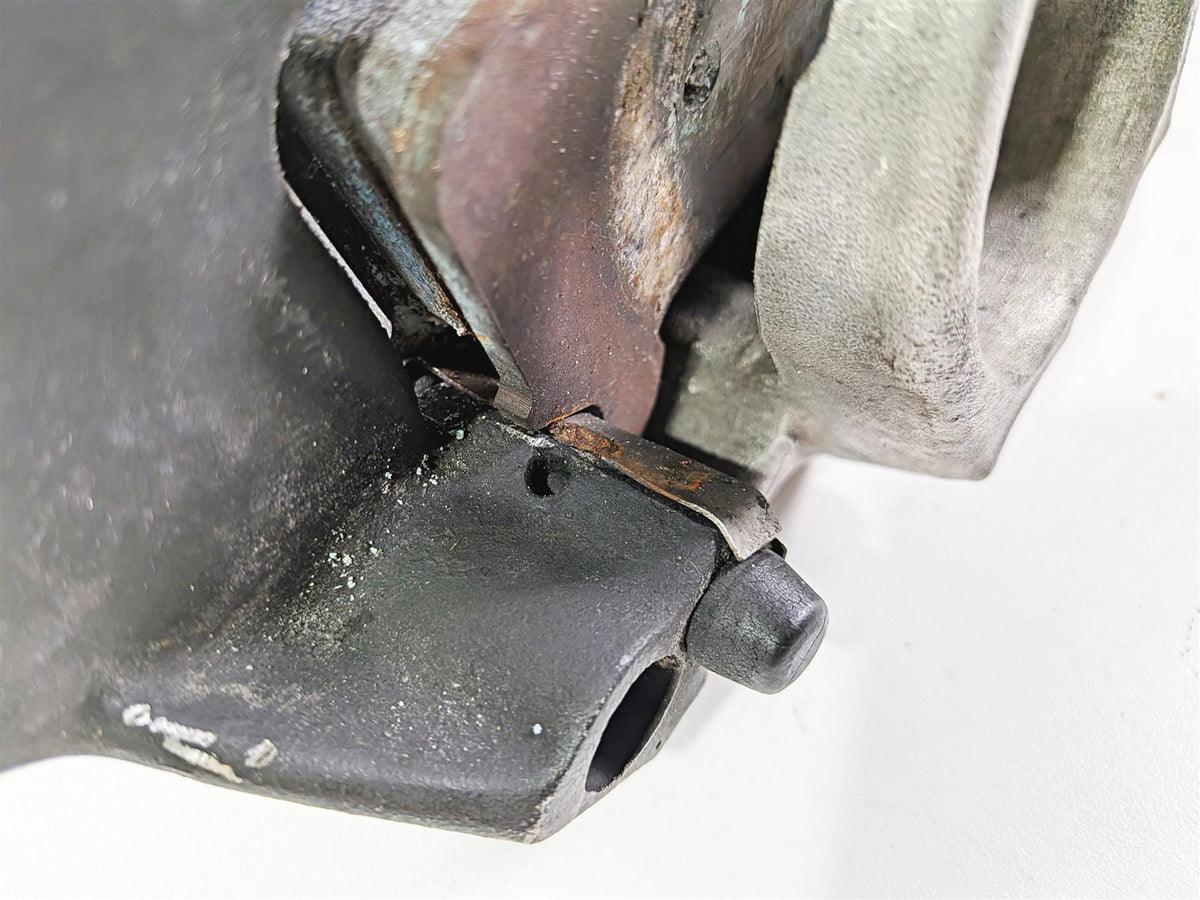1990 Harley Touring FLHTC Electra Glide Rear Brake Caliper & Bracket 44050-87 {{ shop.shopifyCountryName }} - Mototech271