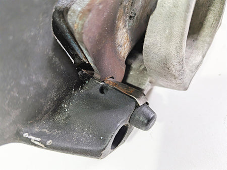 1990 Harley Touring FLHTC Electra Glide Rear Brake Caliper & Bracket 44050-87 {{ shop.shopifyCountryName }} - Mototech271