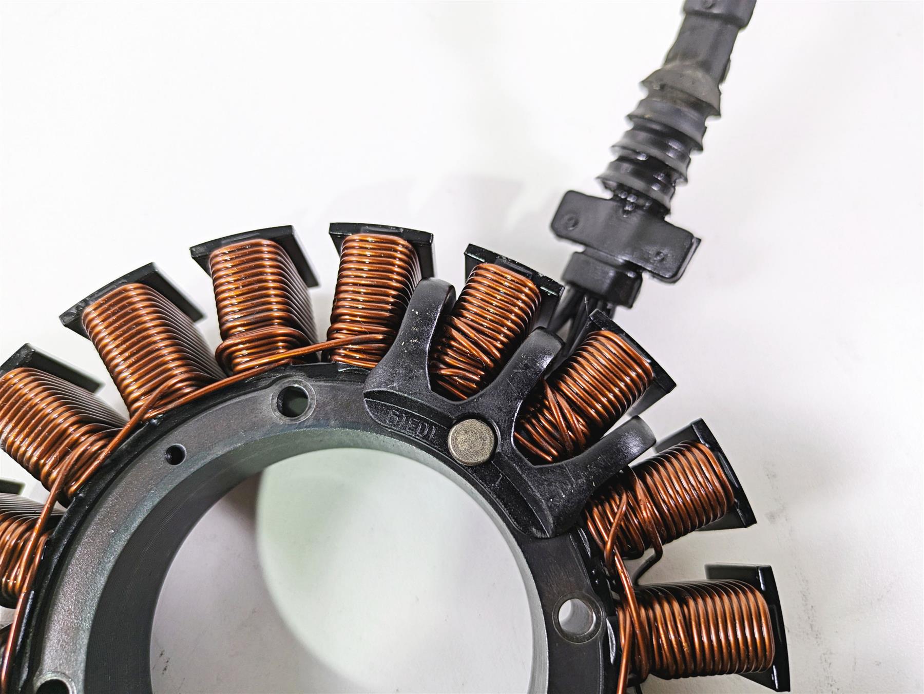 2016 Harley FXDL Dyna Low Rider Stator Alternator Generator 30017-08 {{ shop.shopifyCountryName }} - Mototech271