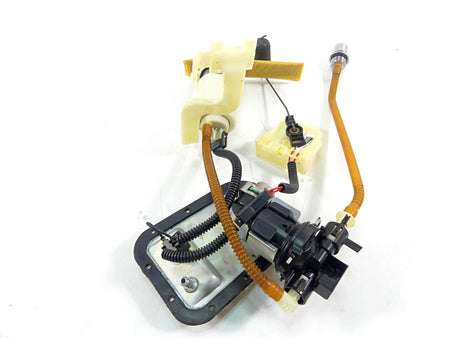 2011 Harley Softail FXS Blackline Fuel Gas Petrol Pump - Read 75141-11A {{ shop.shopifyCountryName }} - Mototech271