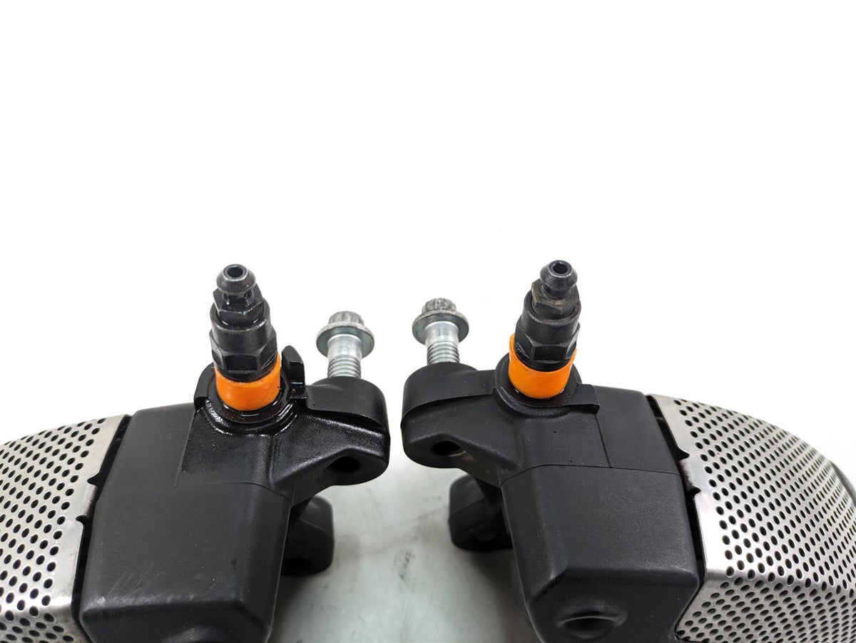 2014 Harley Touring FLHTK Electra Glide Brembo Front Brake Caliper Set 43027-08 {{ shop.shopifyCountryName }} - Mototech271