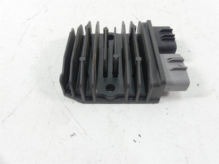 2018 Ducati Hypermotard 939 SP Rectifier Voltage Regulator 54040321A SH821AA {{ shop.shopifyCountryName }} - Mototech271
