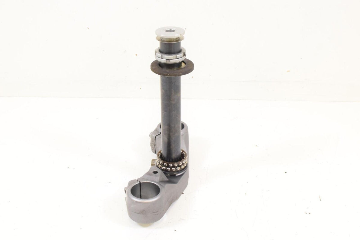 2008 Moto Guzzi 1200 Norge Lower Triple Tree Steering Clamp GU05494030 {{ shop.shopifyCountryName }} - Mototech271