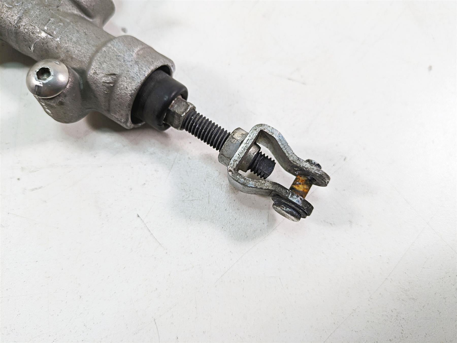 2009 Suzuki GSXR750 K9 Rear Brake Master Cylinder - Read 69600-01H20 {{ shop.shopifyCountryName }} - Mototech271