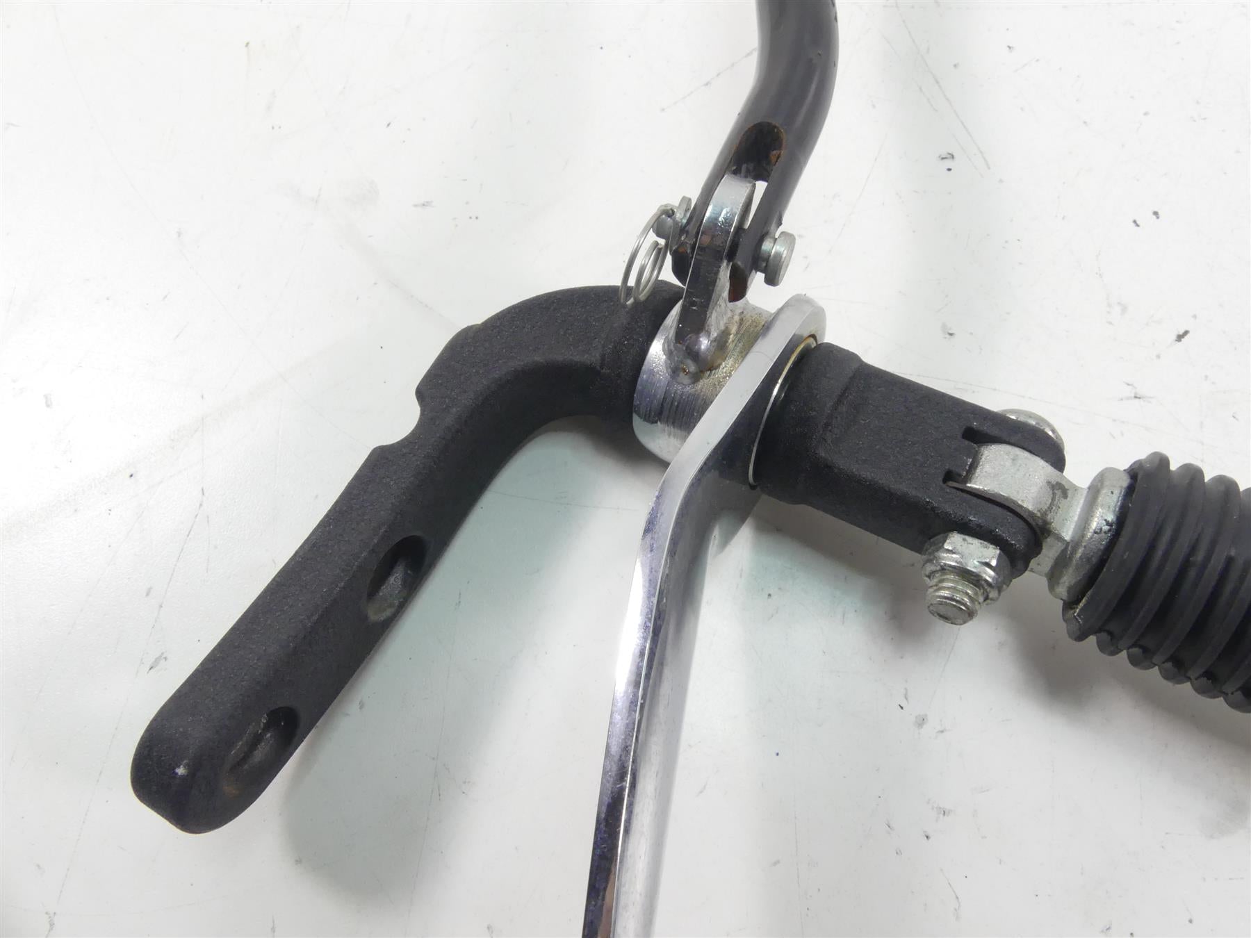 2010 Harley FXDWG Dyna Wide Glide Front Left Right Forward Foot Control 33693-03 {{ shop.shopifyCountryName }} - Mototech271