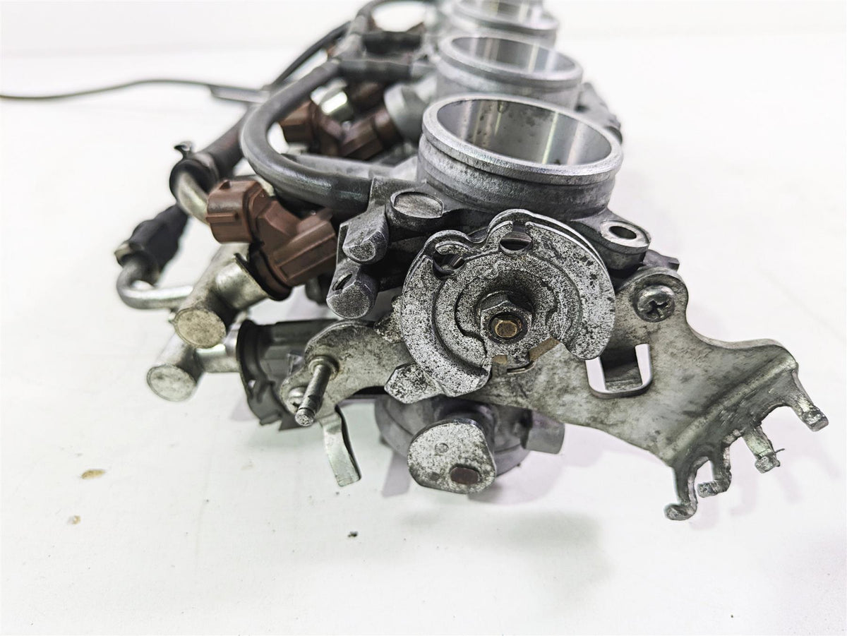 2007 Suzuki GSXR600 Mikuni Throttle Body Bodies FOR PARTS 13405-01H00 13405-01H02 {{ shop.shopifyCountryName }} - Mototech271