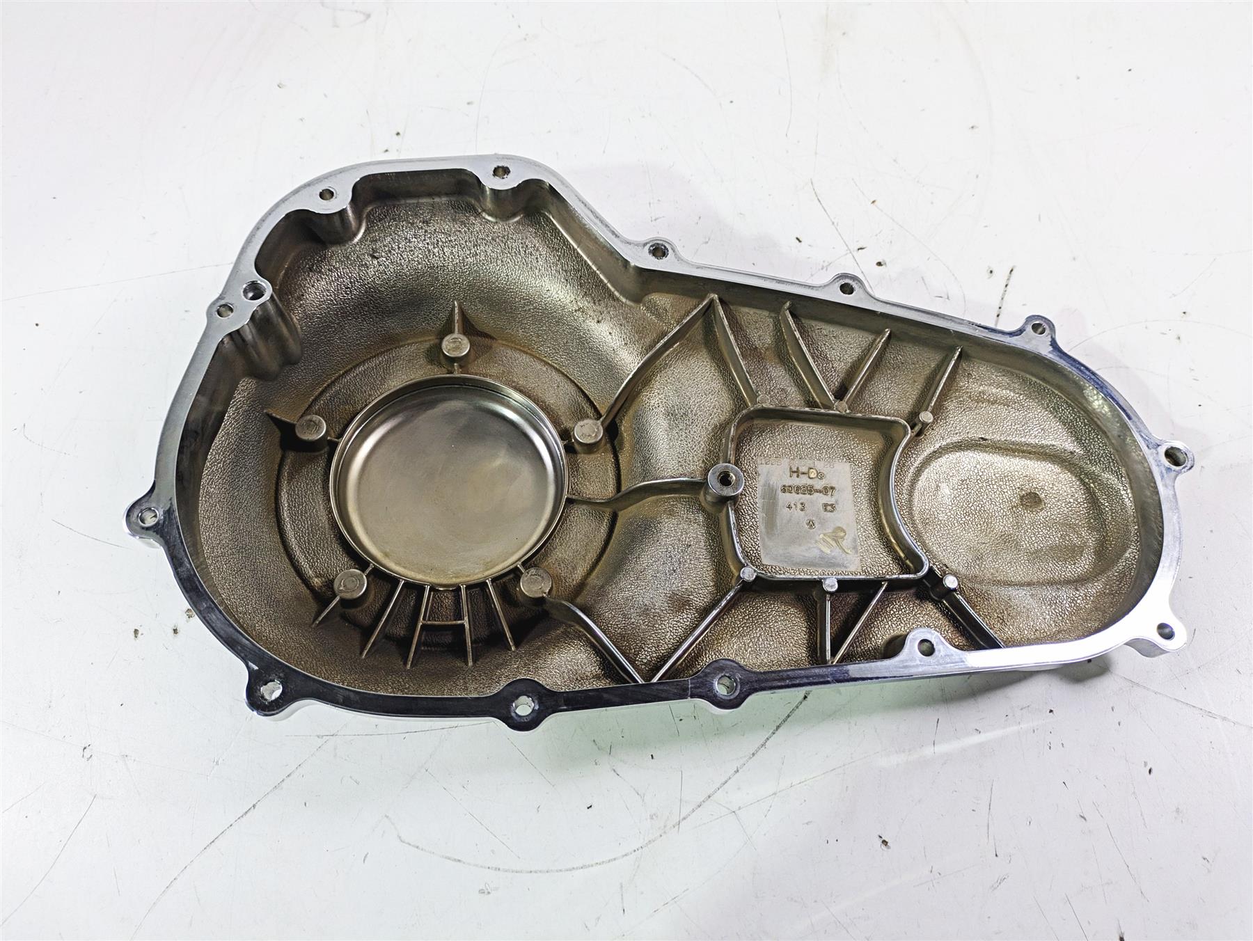 2007 Harley Touring FLHTCU SE CVO E-Glide Outer Primary 110 Derby Cover 60685-07 {{ shop.shopifyCountryName }} - Mototech271