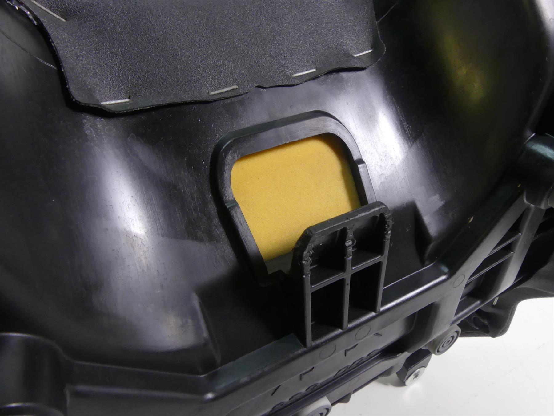 2013 Yamaha VMX17 V-Max 1700 Front Driver Rider Saddle Seat 2S3-24710-10-00 {{ shop.shopifyCountryName }} - Mototech271