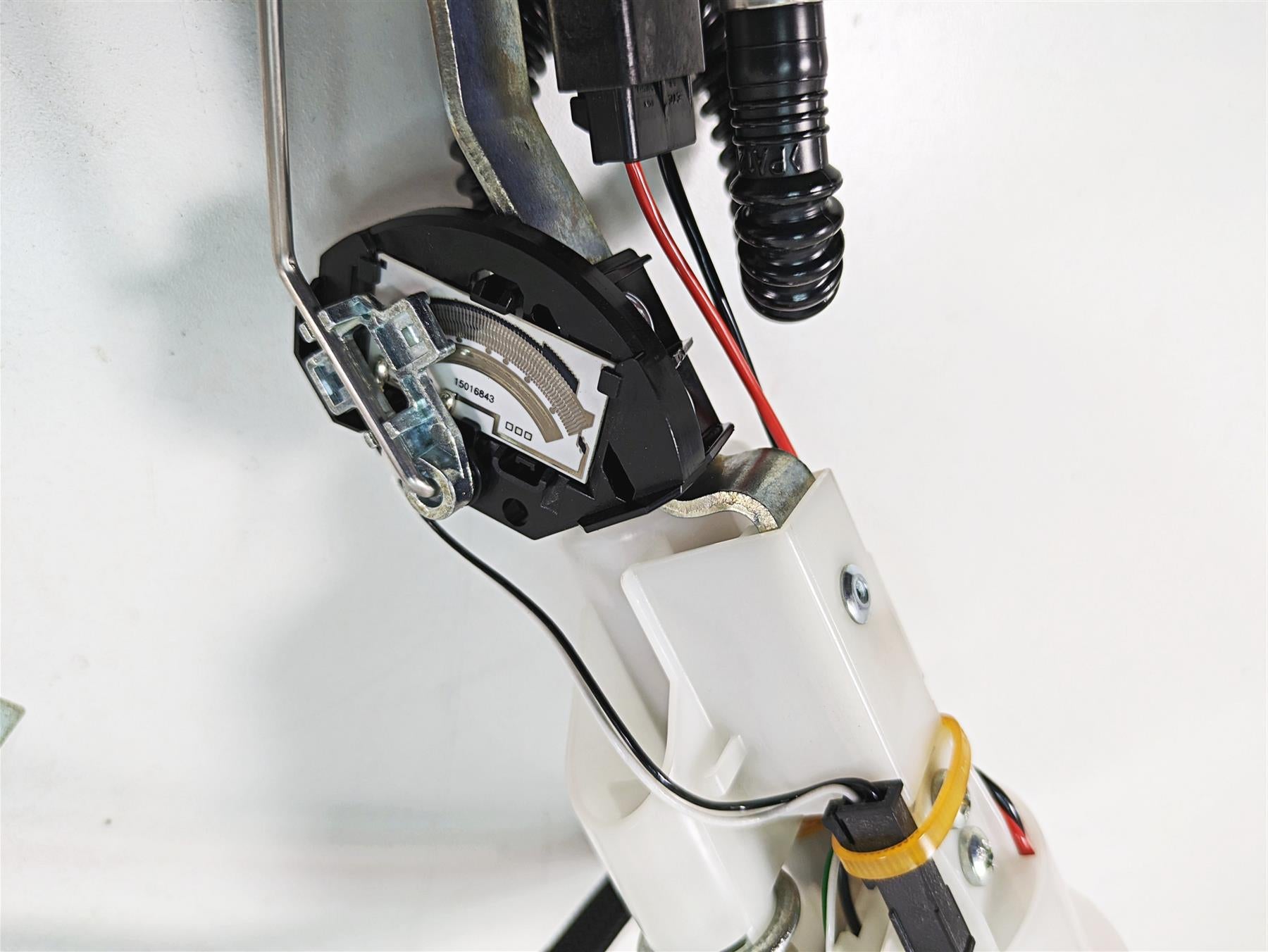 2020 Moto Guzzi V85 TT Adventure Fuel Gas Petrol Pump 3k Only - Tested 2D000451 {{ shop.shopifyCountryName }} - Mototech271