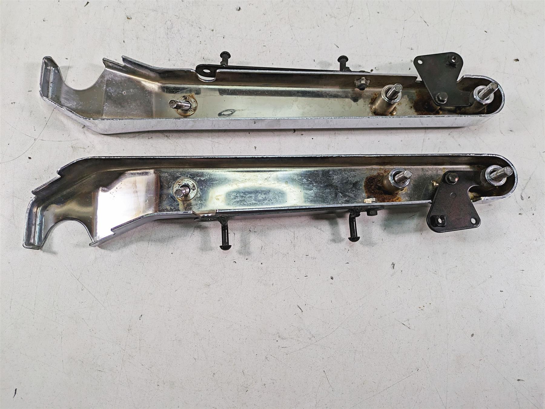 1997 Kawasaki VN1500 Vulcan Rear Fender Frame Struts Chrome Covers 32109-1158 {{ shop.shopifyCountryName }} - Mototech271