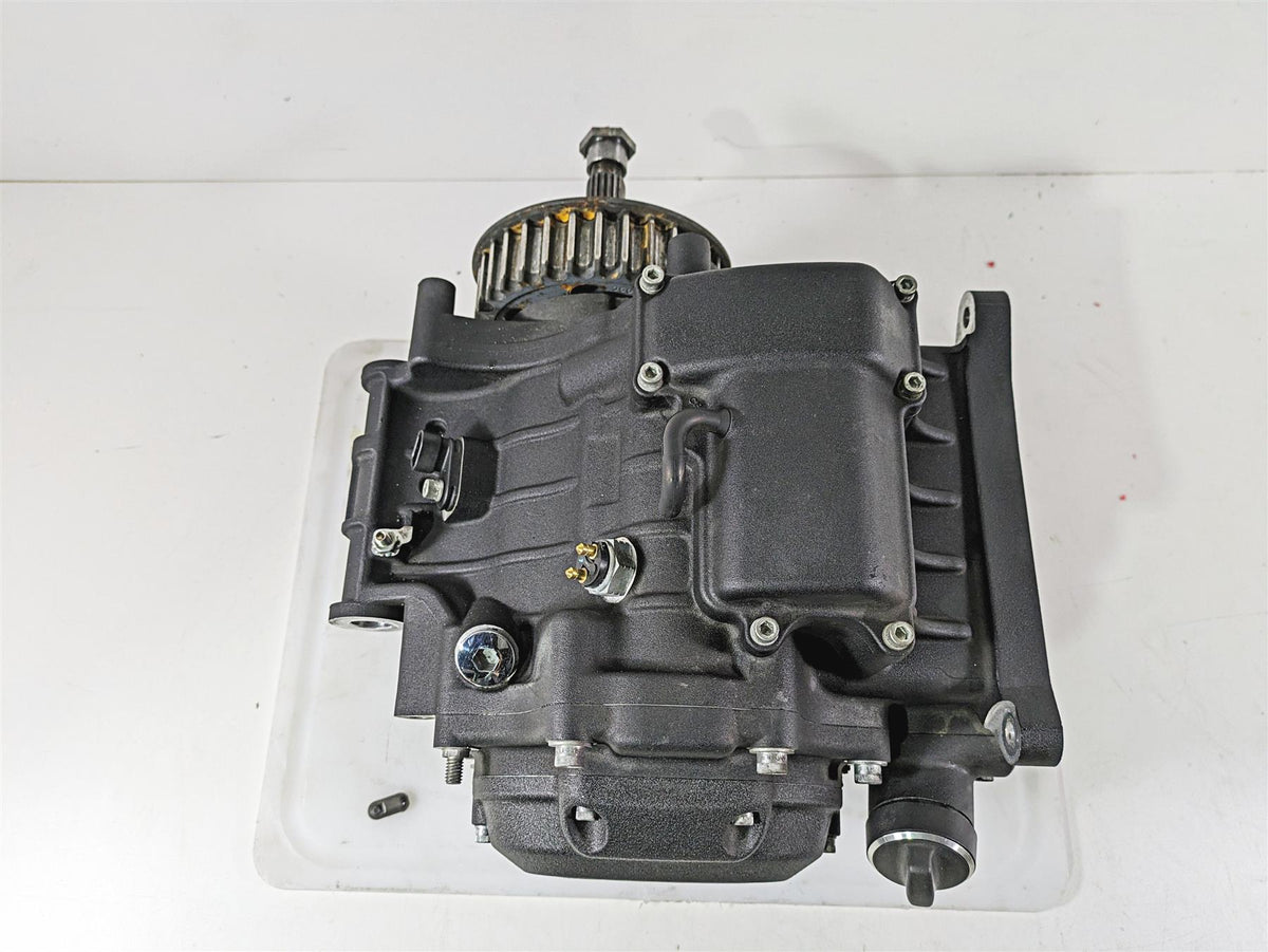 2017 Harley Dyna FXDB Street Bob Transmission Gear Box 6 Speed 25K 33083-10A {{ shop.shopifyCountryName }} - Mototech271