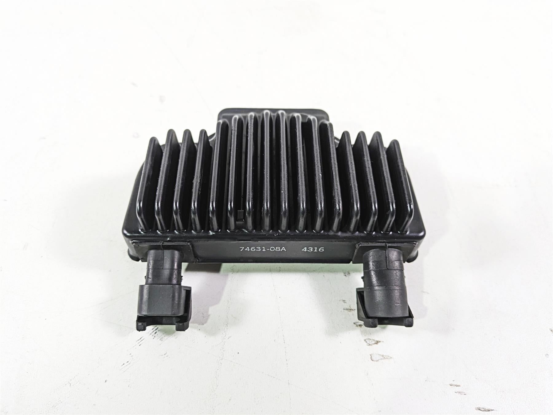 2017 Harley Dyna FXDB Street Bob Rectifier Voltage Regulator 74631-08A {{ shop.shopifyCountryName }} - Mototech271