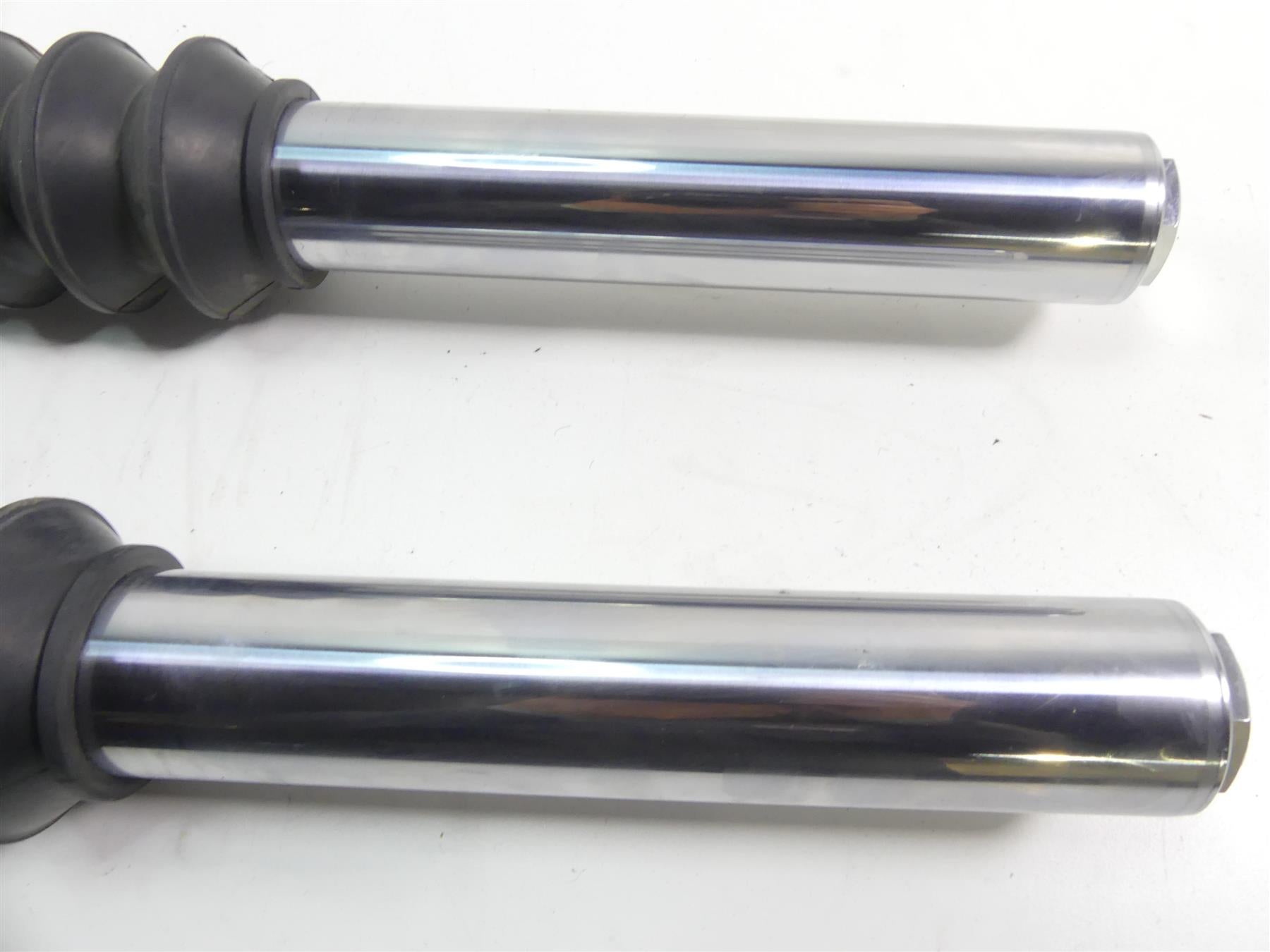 2022 Harley Softail FXBBS Street Bob Straight Front Fork Legs 45400166 45400167 {{ shop.shopifyCountryName }} - Mototech271