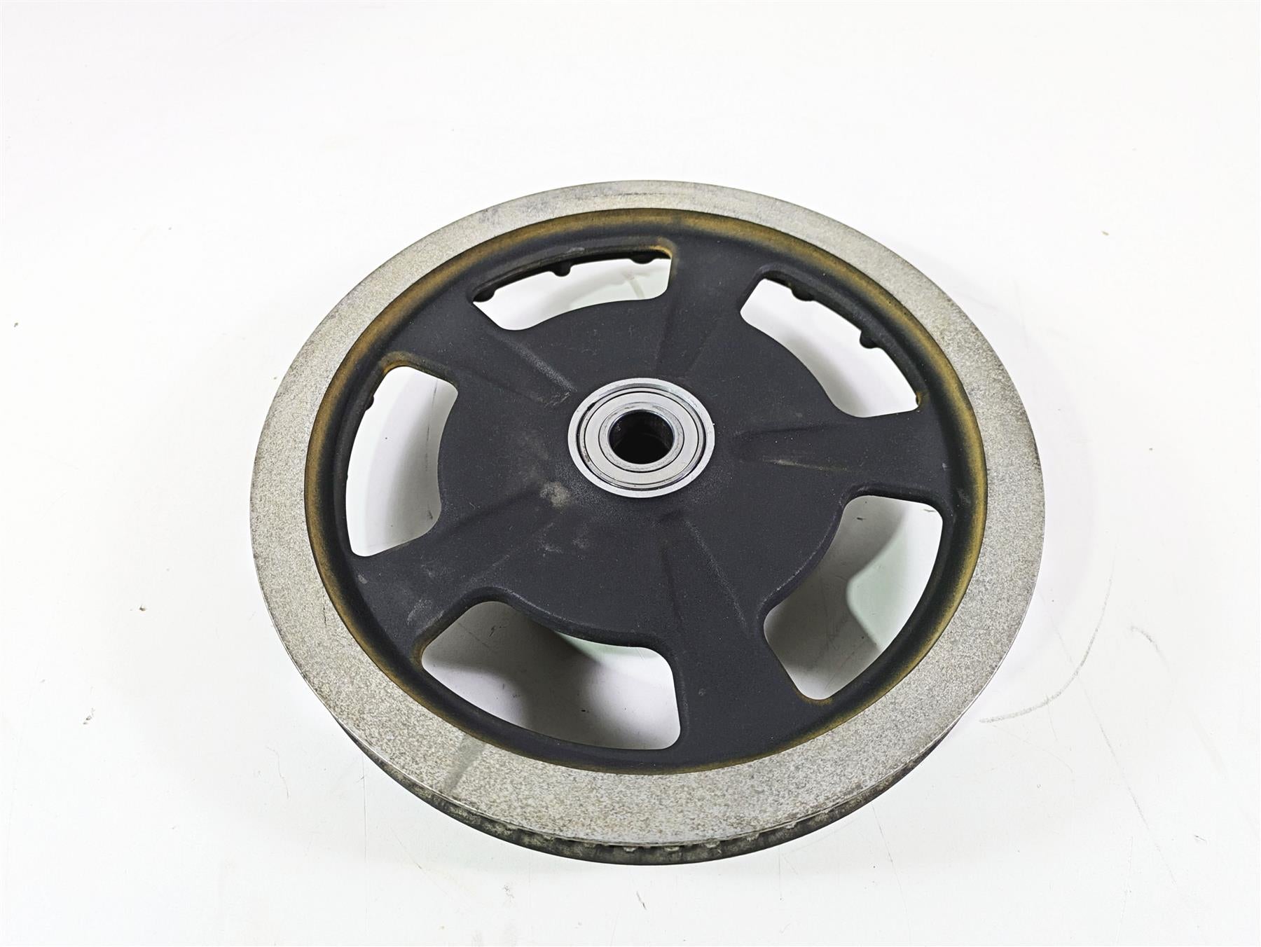 2017 Harley Touring FLHTKSE CVO E-Glide Rear Drive Belt Pulley 68T 1" 37781-09 {{ shop.shopifyCountryName }} - Mototech271