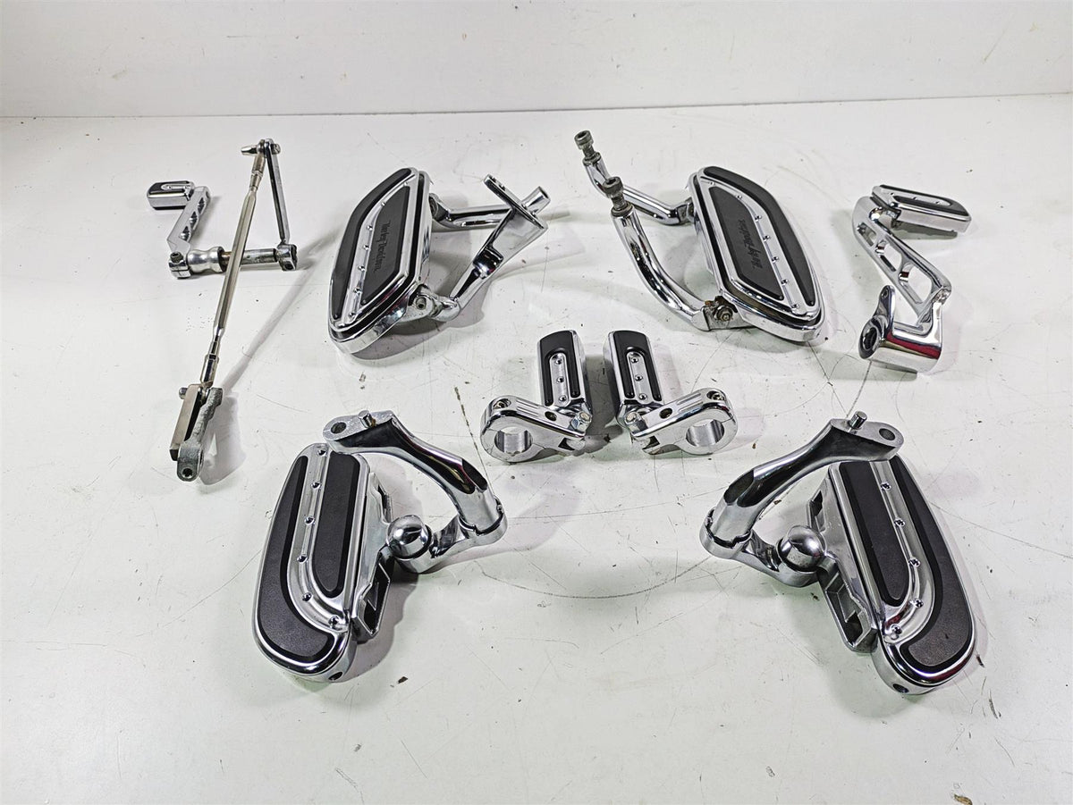 2007 Harley Touring FLHTCU SE CVO E-Glide Full Chrome Floor Board Set 50688-04 {{ shop.shopifyCountryName }} - Mototech271