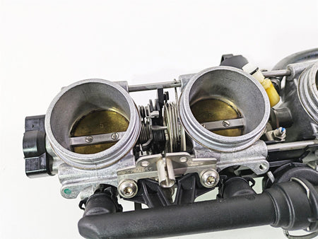 2014 BMW K1300S K40 Throttle Body Bodies Fuel Injectors Set 13547712156 {{ shop.shopifyCountryName }} - Mototech271