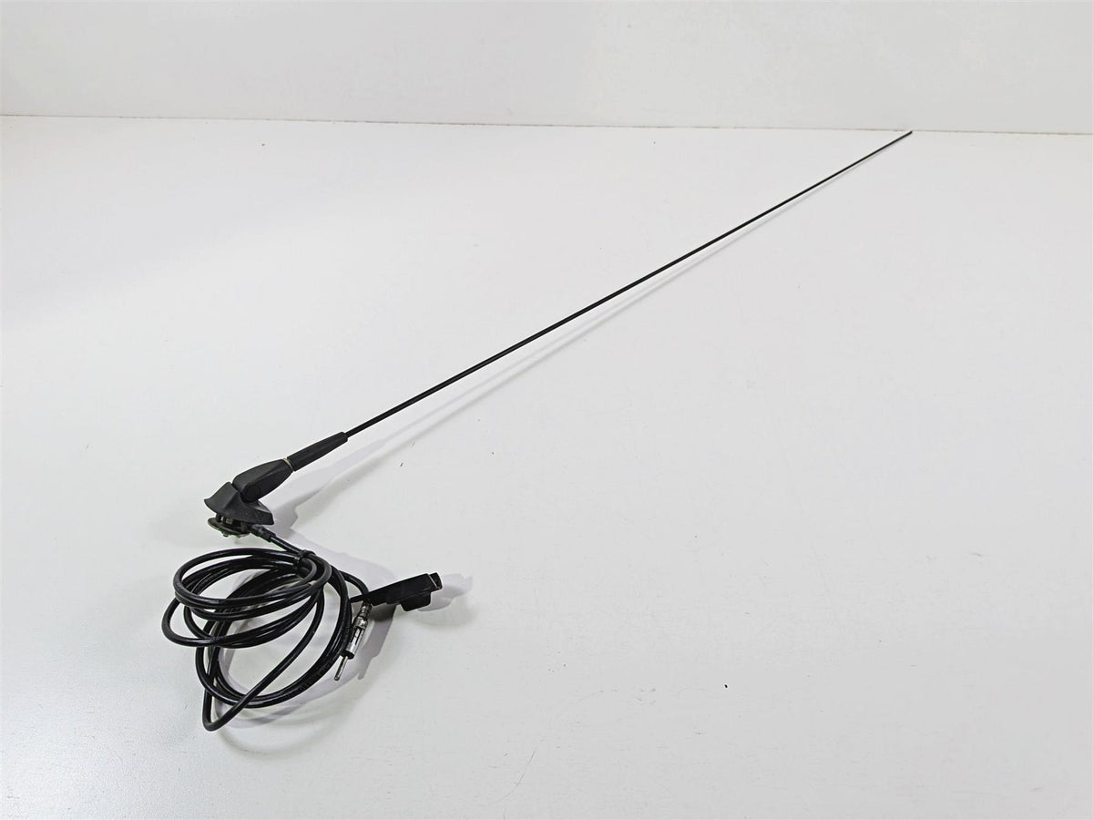 2016 Victory Cross Country Radio Antenna & Cable 4012213 {{ shop.shopifyCountryName }} - Mototech271