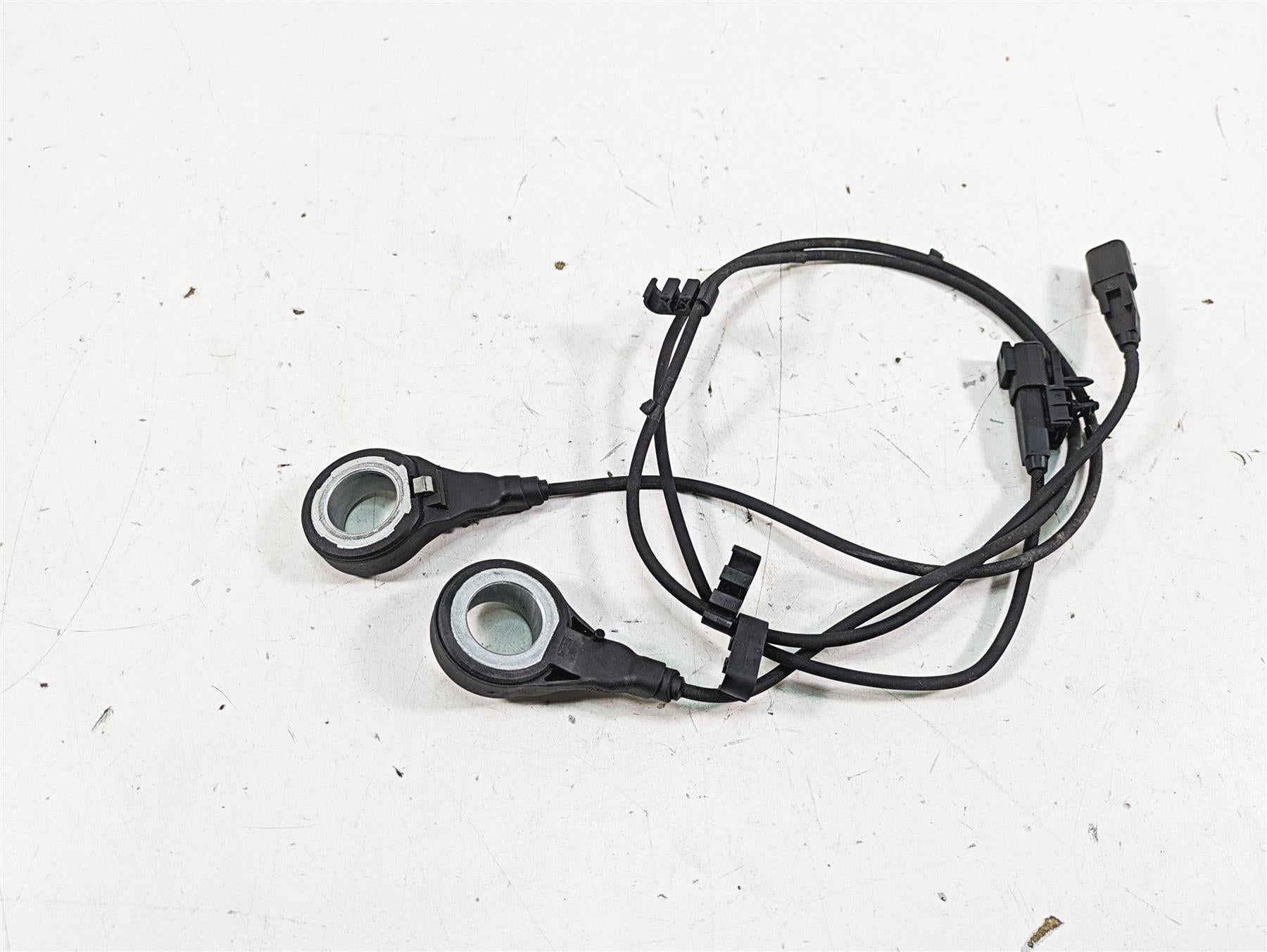 2022 Harley RA1250 S Pan America Abs Wheel Speed Brake Sensor Set 41100024 {{ shop.shopifyCountryName }} - Mototech271