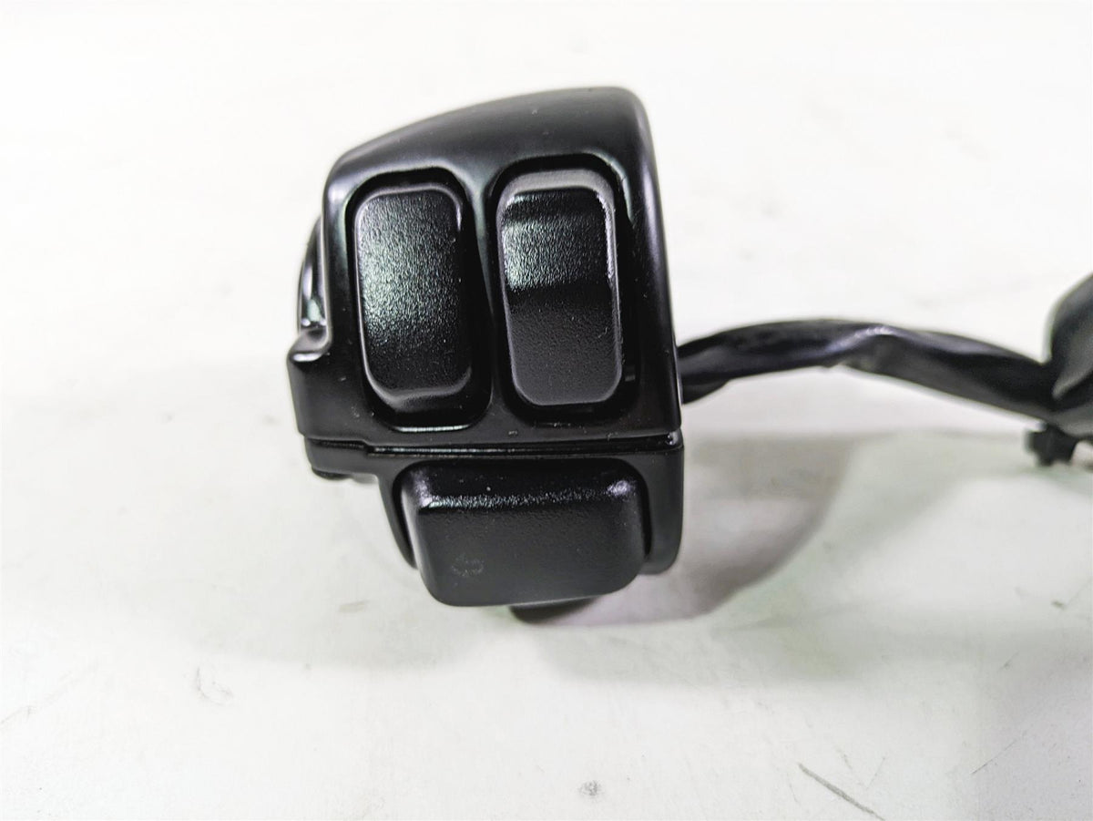 2013 Harley VRSCDX Night Rod Sp Left Hand Light Control Switch 71682-06A {{ shop.shopifyCountryName }} - Mototech271