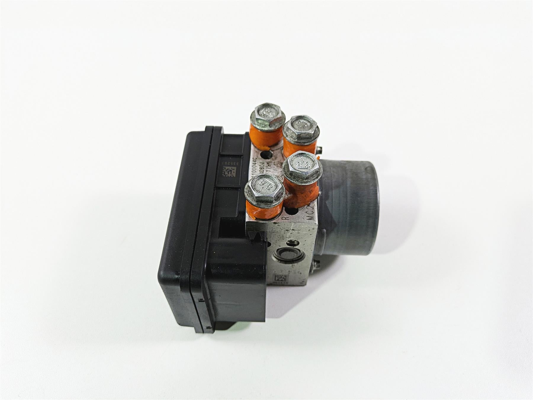 2019 Harley Softail FXDR 114 Abs Brake Pump Unit Module 41100043C {{ shop.shopifyCountryName }} - Mototech271