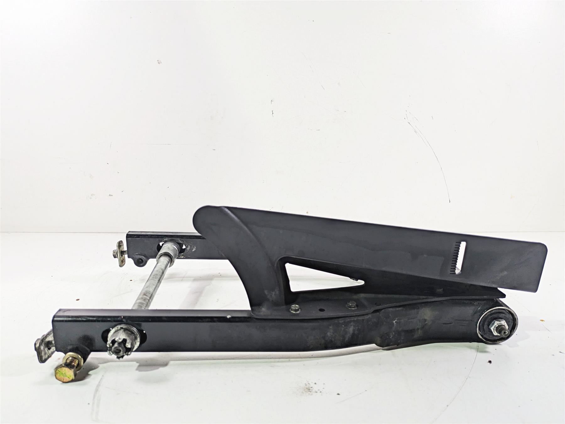 1996 Harley Touring FLHTCUI Electra Glide Rear Swingarm Swing Arm 3/4 47544-85B {{ shop.shopifyCountryName }} - Mototech271