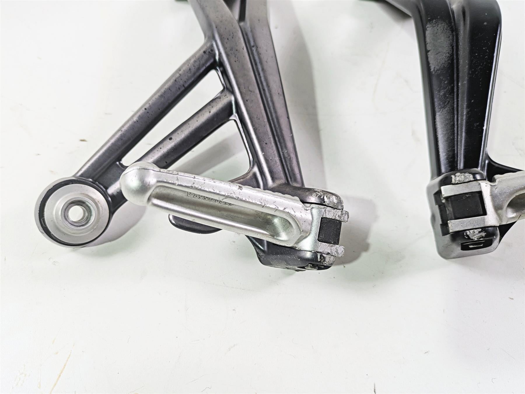 2012 Ducati Streetfighter 848 Rear Passenger Footpeg Set 82411561A 82411571A {{ shop.shopifyCountryName }} - Mototech271