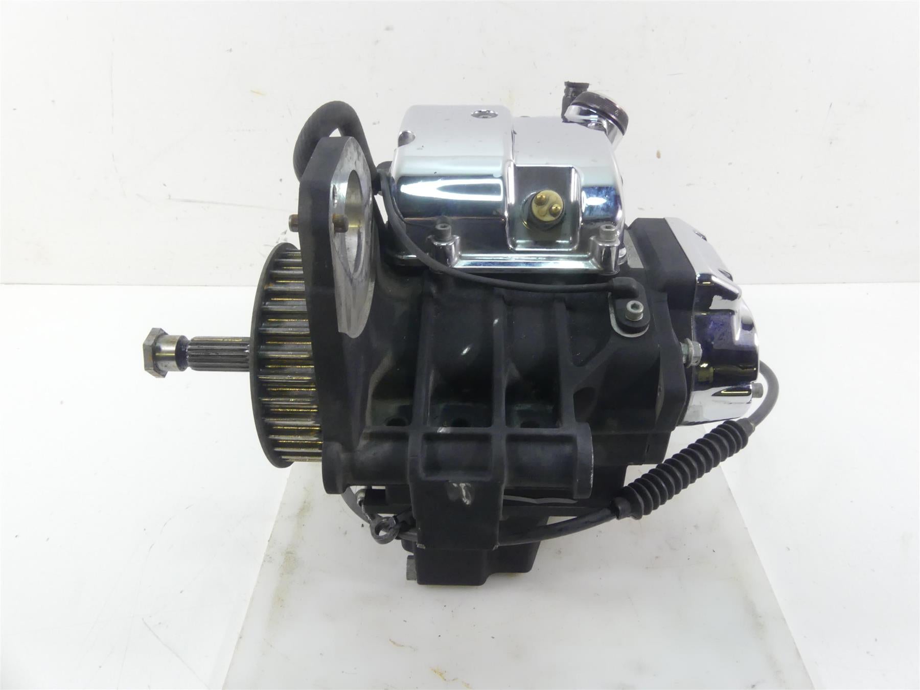 2005 Harley Dyna FXDLI Low Rider 5 Speed Transmission Gear Box 33037-05 {{ shop.shopifyCountryName }} - Mototech271